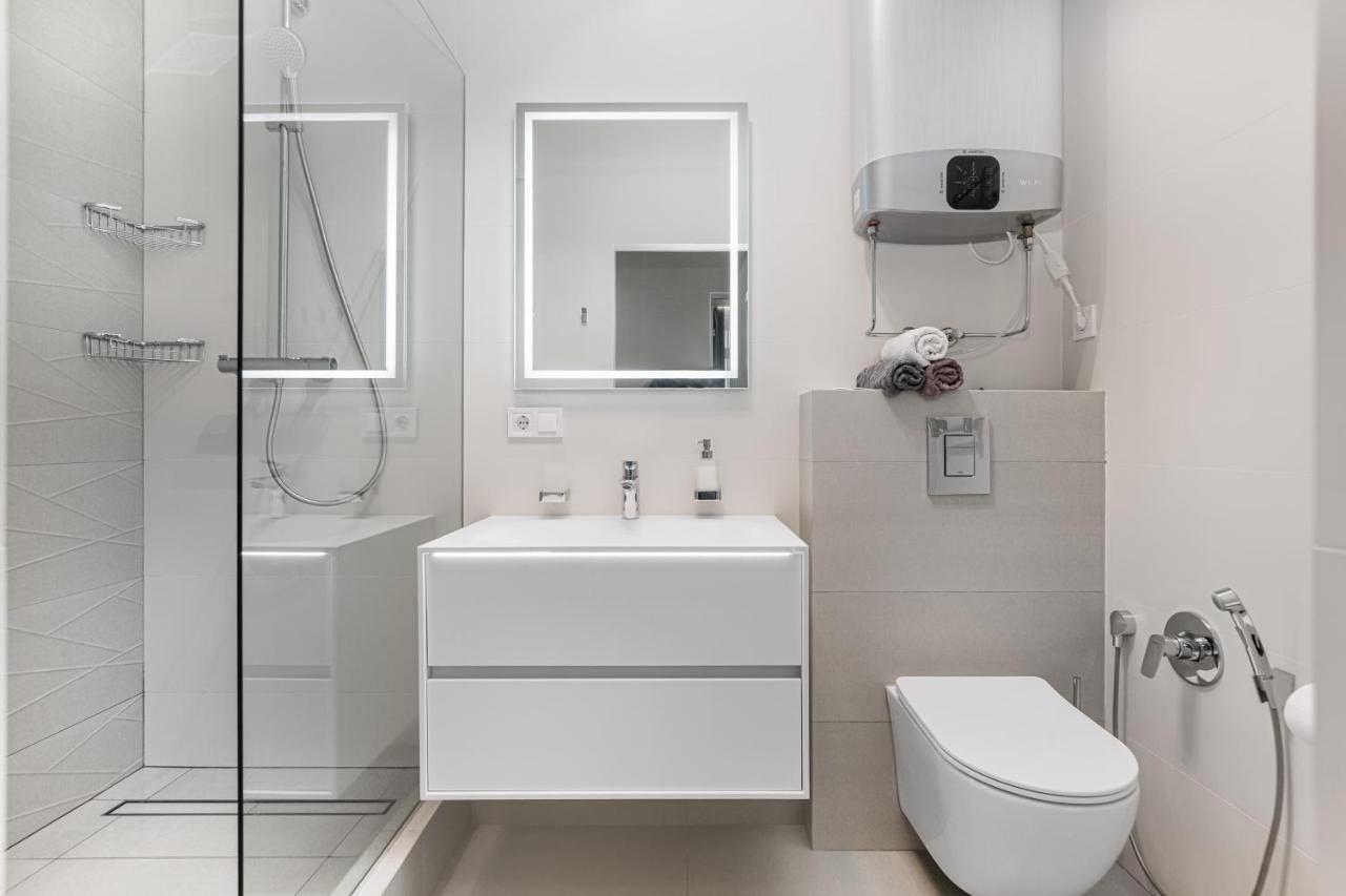 אודסה Pearl 45 Panoramic Sea View Apartment מראה חיצוני תמונה