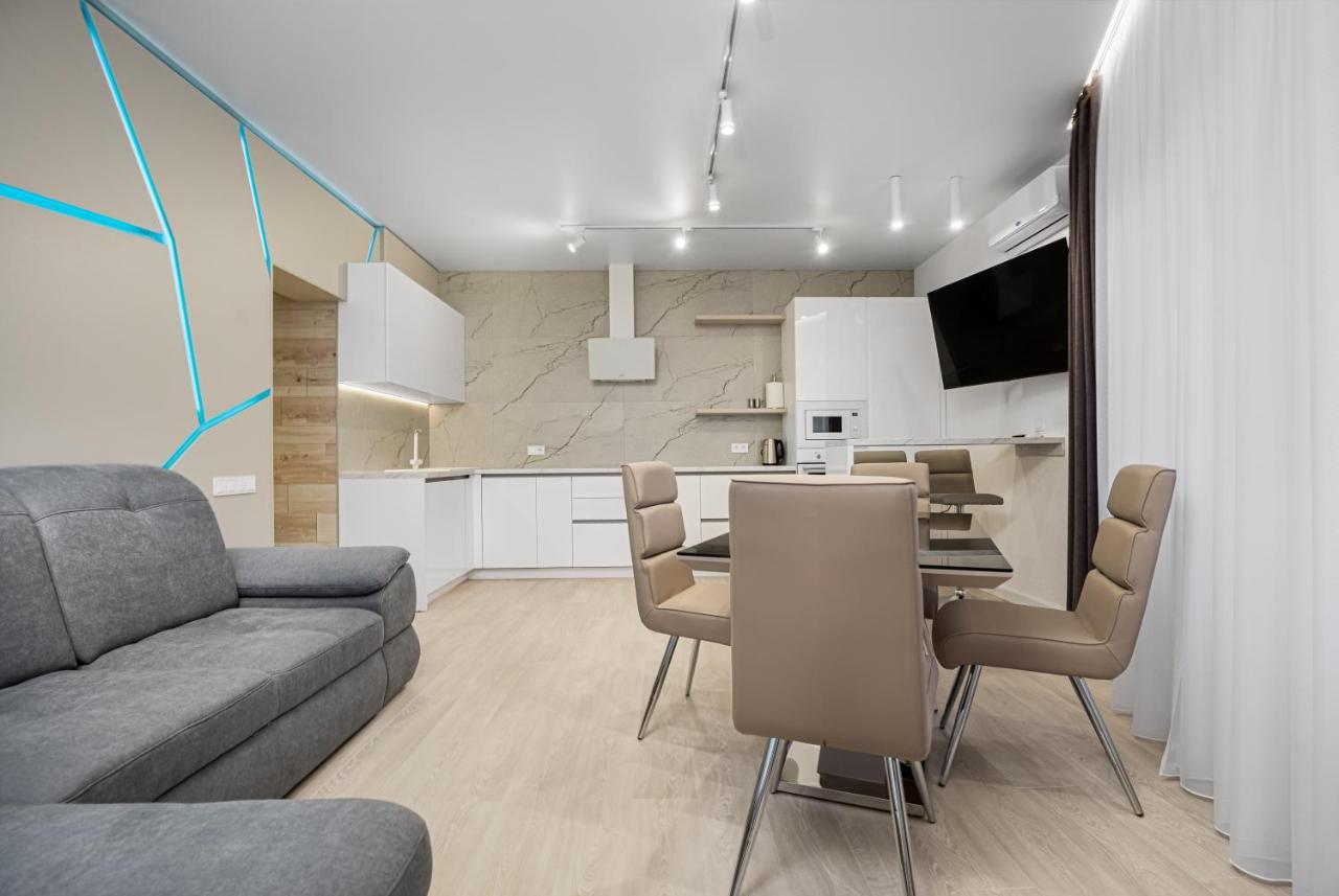 אודסה Pearl 45 Panoramic Sea View Apartment מראה חיצוני תמונה