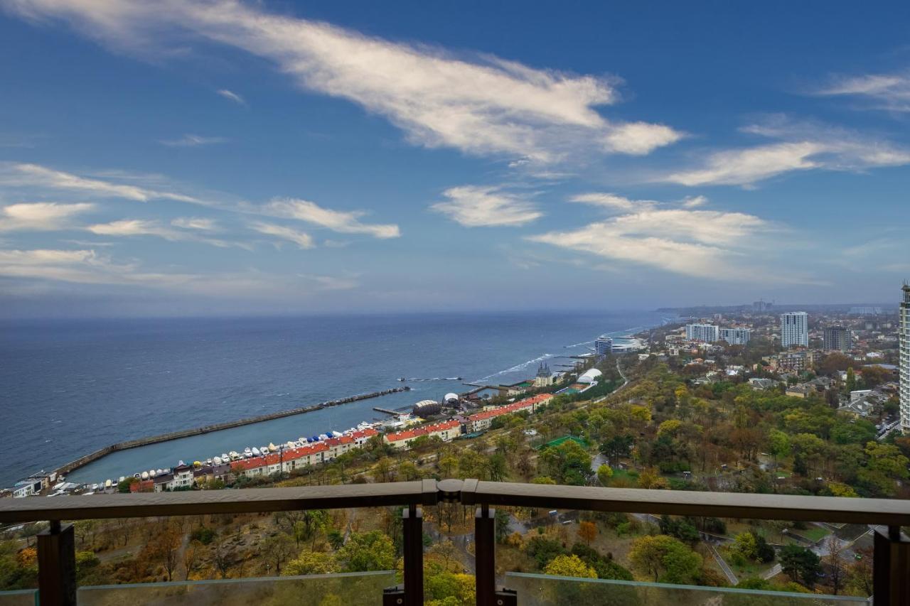אודסה Pearl 45 Panoramic Sea View Apartment מראה חיצוני תמונה